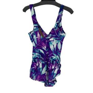Maxine Of Hollywood Womens Ruched Front Tropical One Piece Swimsuit Purple Sz 18